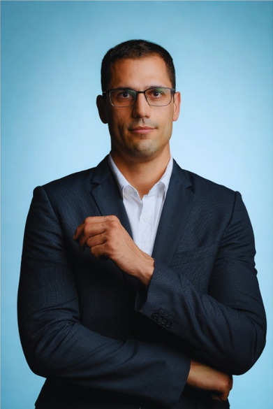 Dr. Victor Cordeiro - Urgência Médica